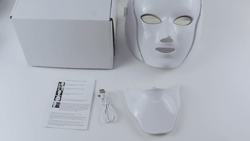 Máscara LED cara y cuello en uso